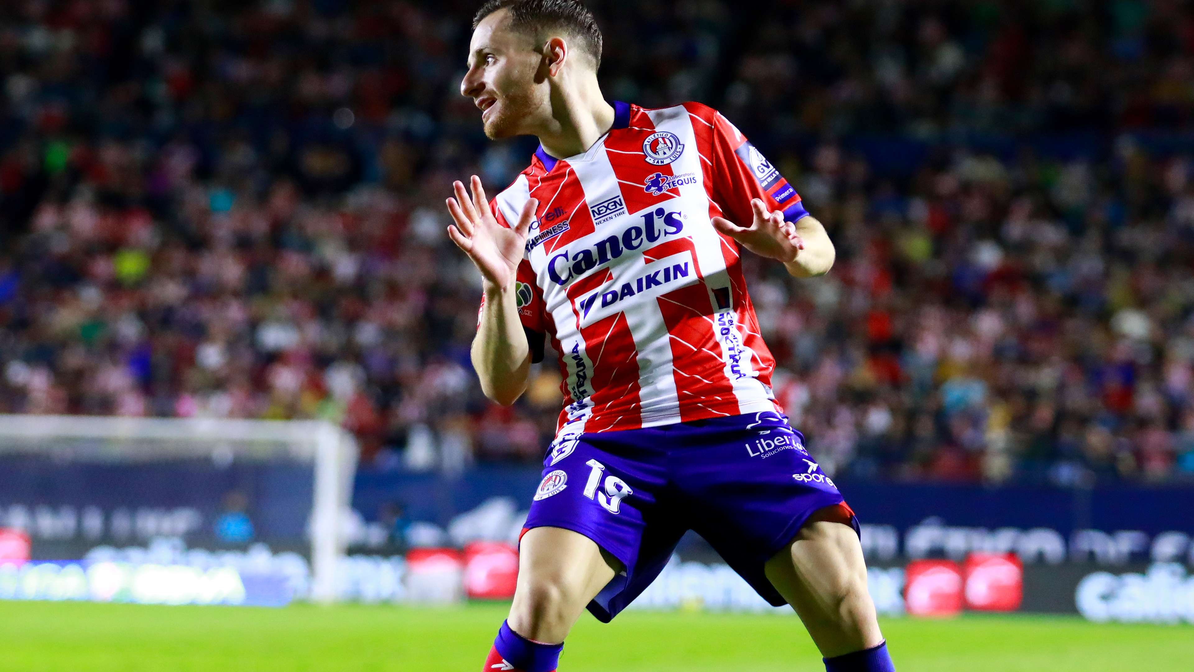 滕哈赫质疑球队无球跑动：球员是未察觉还是缺乏意愿？