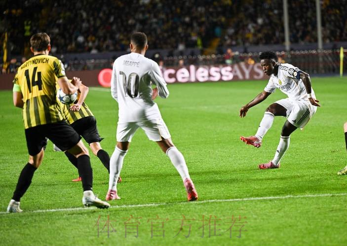 阿圭罗:欧冠决赛将很激烈 我认为皇马赢球机会大些